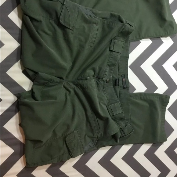 LOT OF 4 - 5.11 Tactical Men Stryke Pants 42x36 - Picture 9 of 10